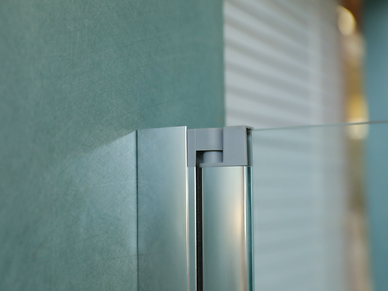 RSQC Vách tắm mở bằng kính trượt đơn giản RSQC Vách tắm mở bằng kính trượt đơn giản