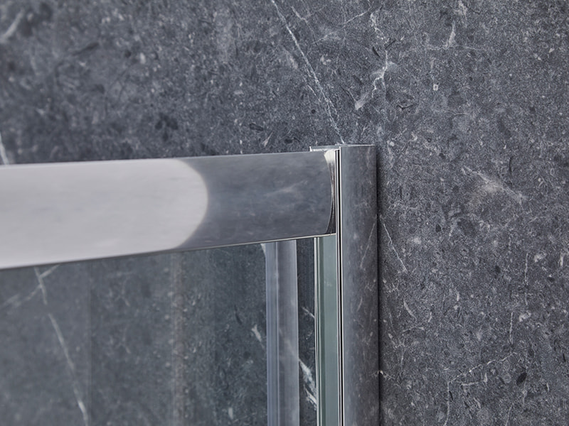 Vách tắm trượt bằng nhôm SE Chrome dành cho phòng tắm Vách tắm trượt bằng nhôm SE Chrome dành cho phòng tắm